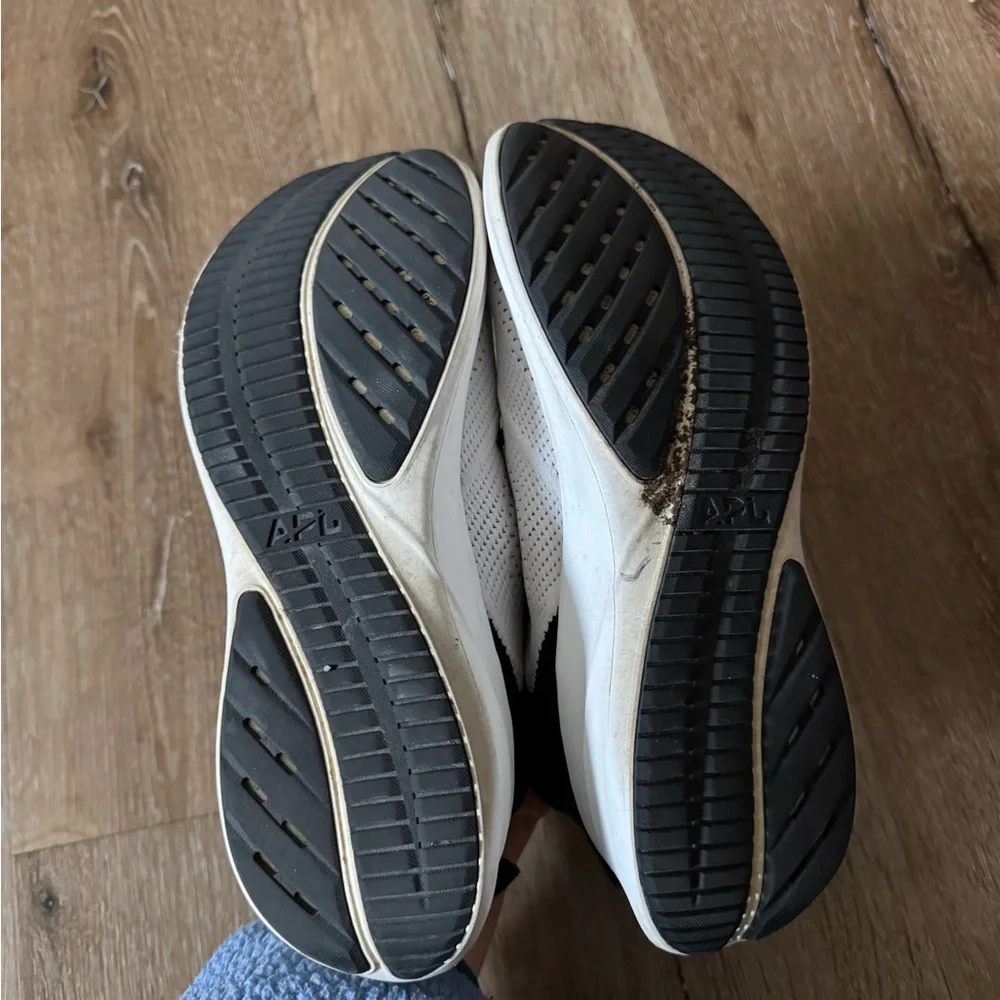 APL‎ Black and White Techloom Dream W Sneakers US 7.5
